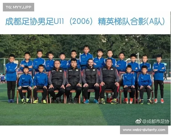 英超俱乐部与学校合作,推广青少年足球计划 英超俱乐部与学校合作,推广青少年足球计划